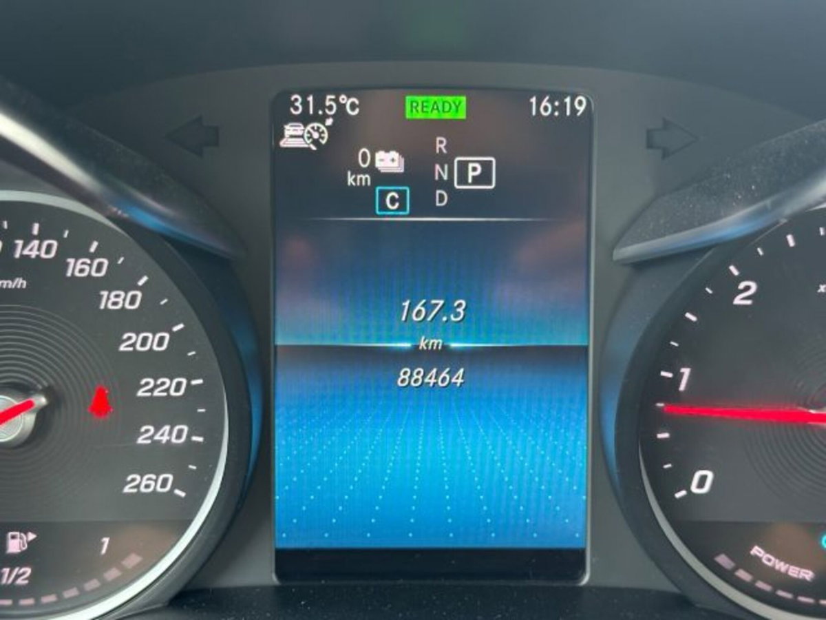 Mercedes-Benz GLC SUV 300 de 4Matic EQ-Power Premium (8)