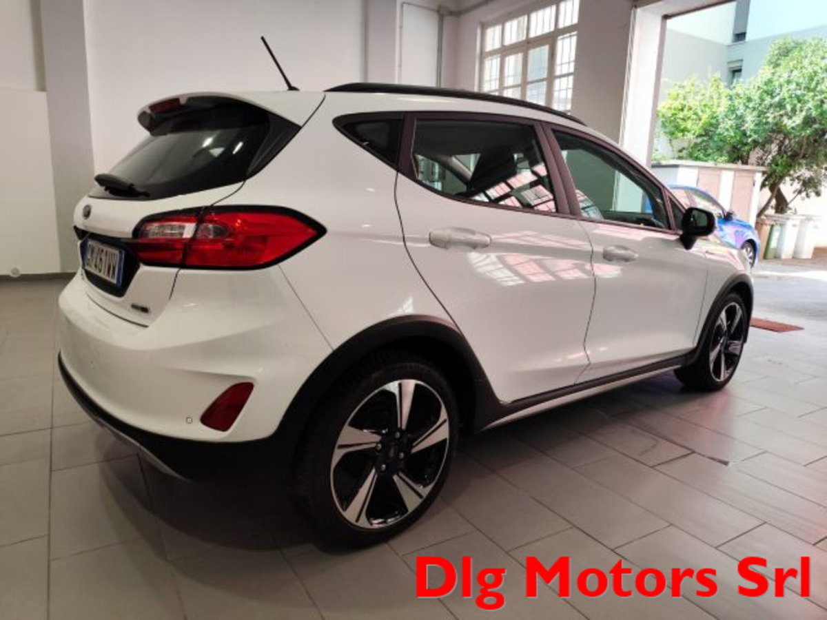 Ford Fiesta 1.0 Ecoboost Hybrid 125 CV DCT 5 porte Active (8)
