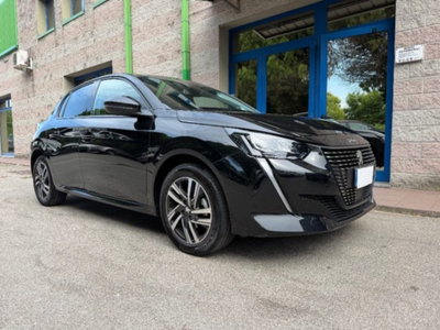 Peugeot 208 1.2 puretech Active s&s 75cv usata