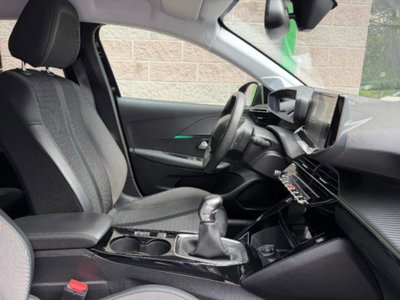 Peugeot 208 1.2 puretech Active s&s 75cv (17)