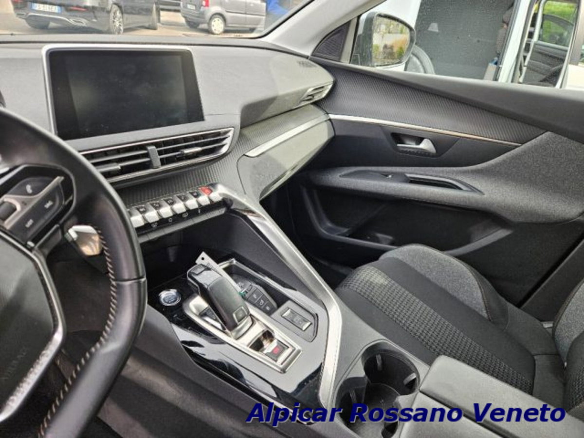 Peugeot 3008 BlueHDi 130 S&S EAT8 GT Pack (12)