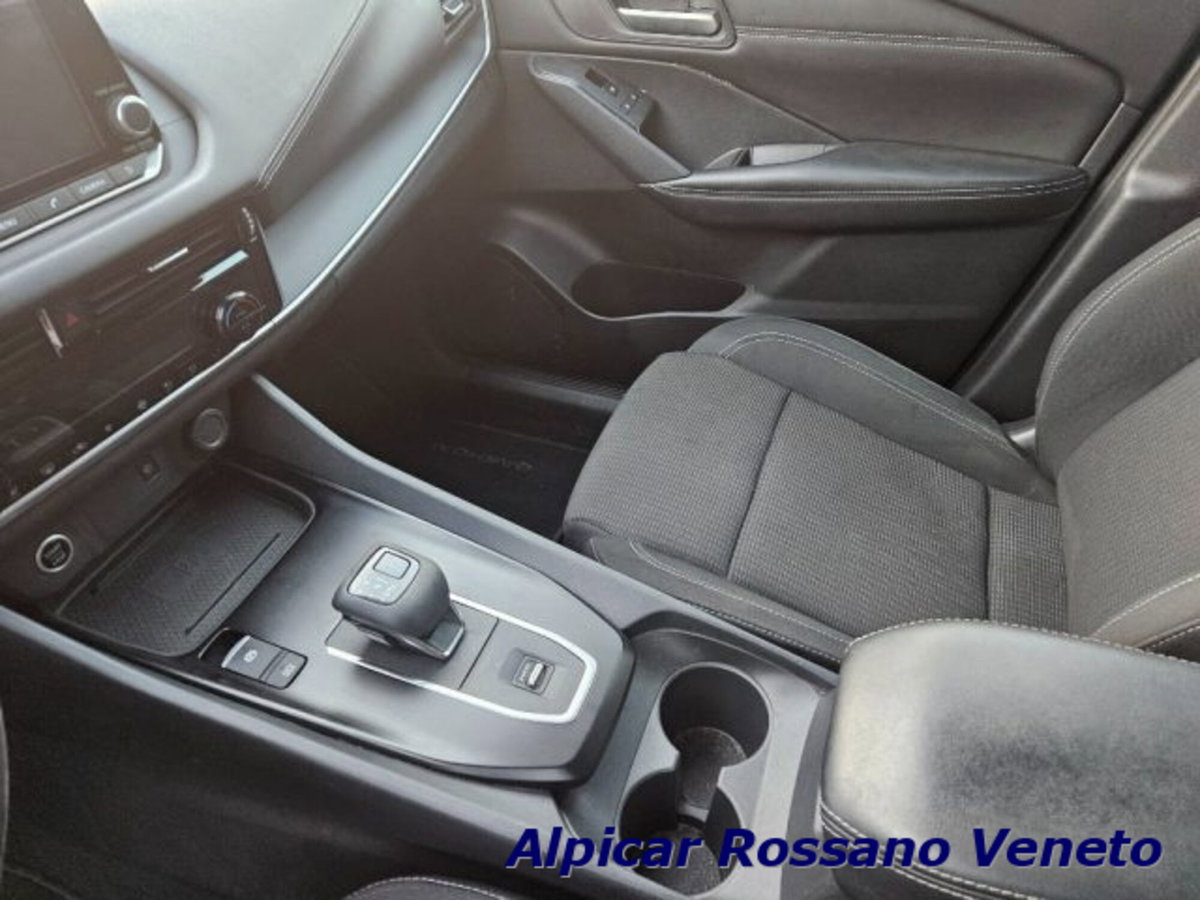 Nissan Qashqai MHEV 158 CV Xtronic Premiere Edition (10)
