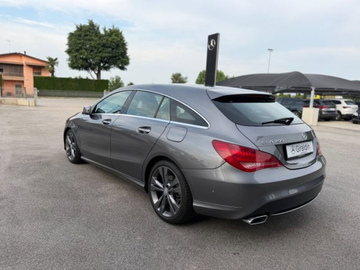 Mercedes-Benz CLA Shooting Brake 200 Sport (13)