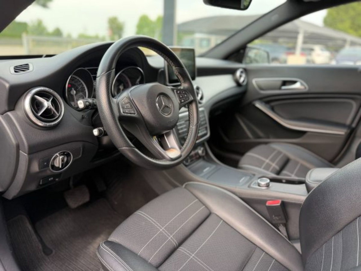 Mercedes-Benz CLA Shooting Brake 200 Sport (6)