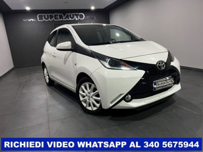 Toyota Aygo 1.0 VVT-i 69 CV 5 porte x-play (2)