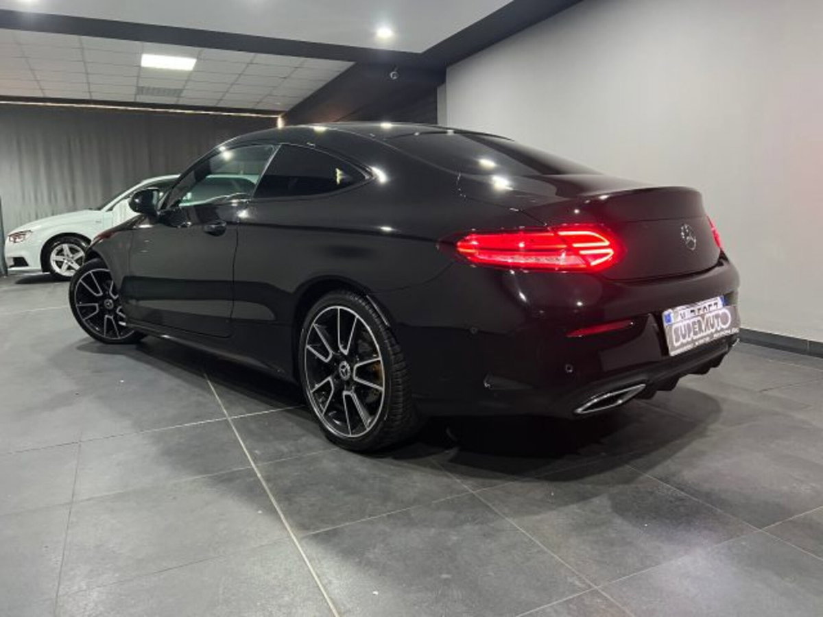 Mercedes-Benz Classe C Coupé 220 d Auto 4Matic Coupé Sport (5)