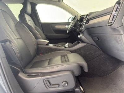Volvo XC40 D3 AWD Geartronic Inscription (11)