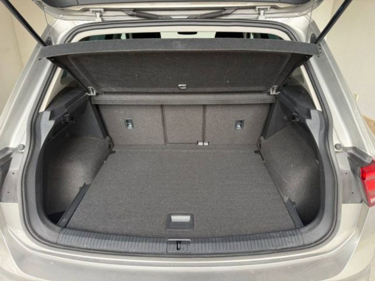 Volkswagen Tiguan 2.0 TDI SCR Business BlueMotion Technology (19)
