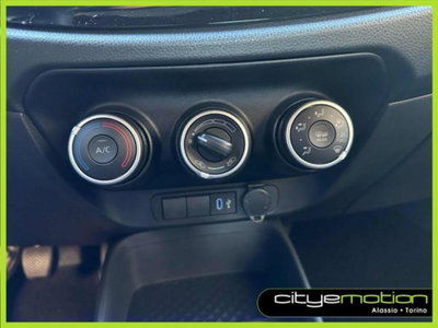 Toyota Aygo X 1.0 VVT-i 72 CV 5 porte Limited Air (13)