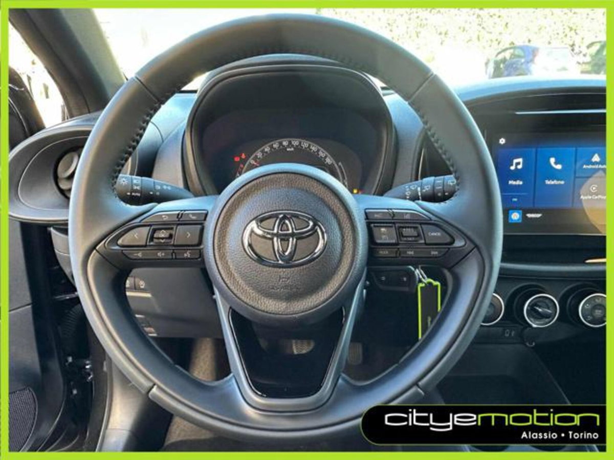 Toyota Aygo X 1.0 VVT-i 72 CV 5 porte Limited Air (18)
