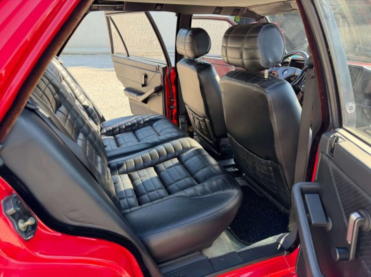 Lancia Delta turbo 16V HF integrale (13)
