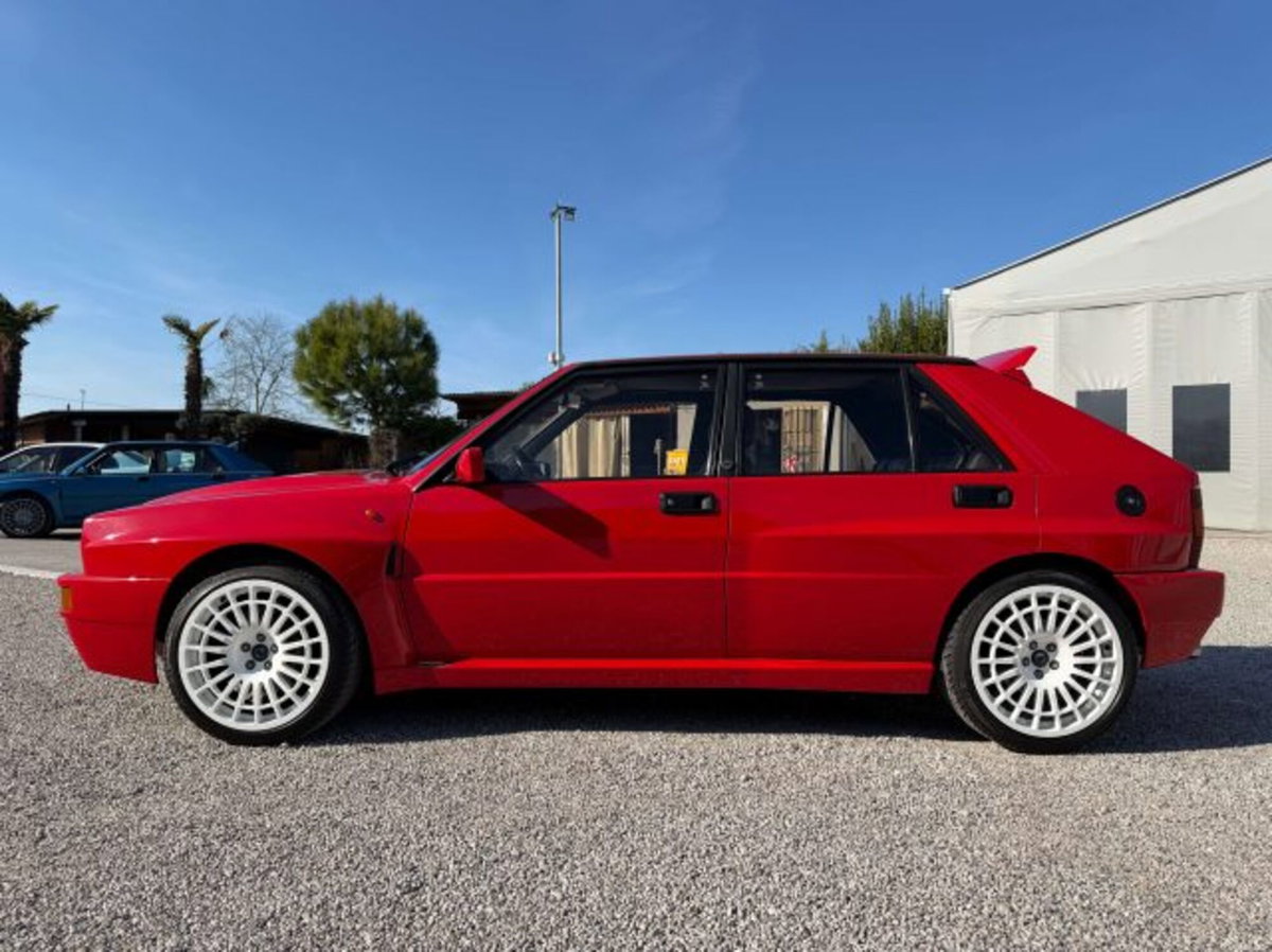 Lancia Delta turbo 16V HF integrale (5)