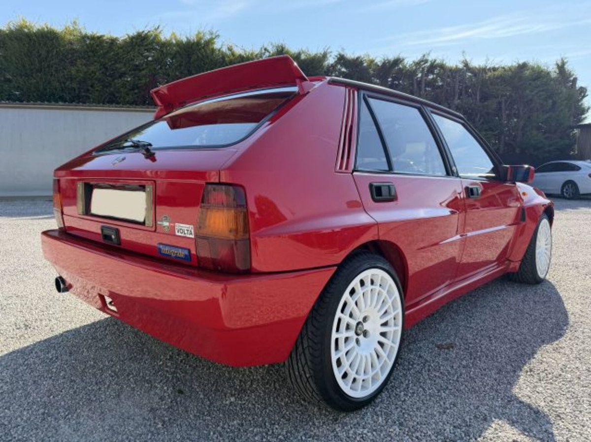 Lancia Delta turbo 16V HF integrale (8)