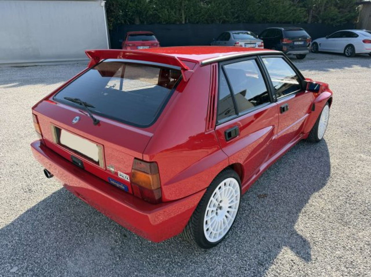 Lancia Delta turbo 16V HF integrale (9)