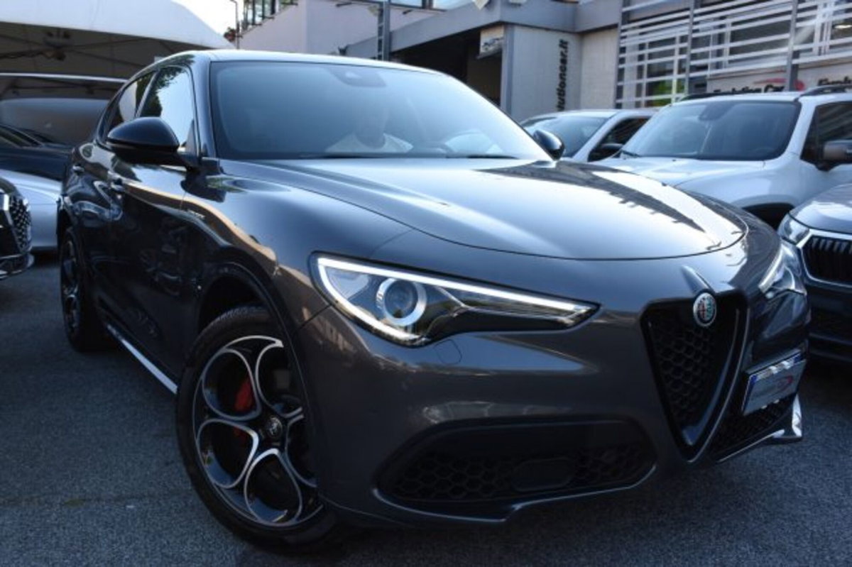 Alfa Romeo Stelvio Stelvio 2.0 Turbo 280 CV AT8 Q4 Veloce (2)