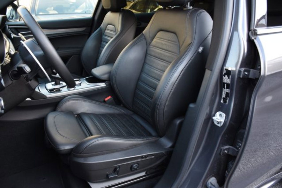 Alfa Romeo Stelvio Stelvio 2.0 Turbo 280 CV AT8 Q4 Veloce (6)