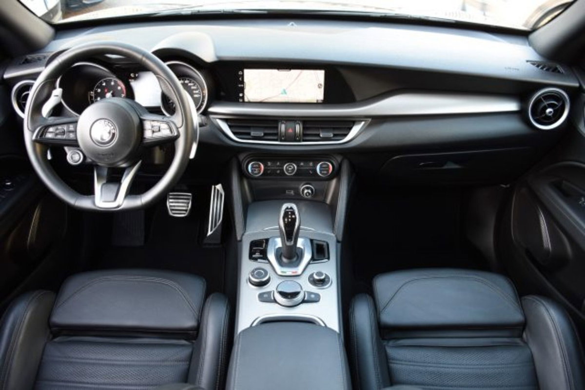 Alfa Romeo Stelvio Stelvio 2.0 Turbo 280 CV AT8 Q4 Veloce (7)