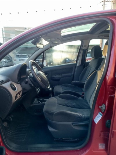 Citroen C3 1.4 16V Cashmere (10)