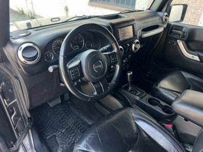 Jeep Wrangler 2.8 CRD DPF Sahara Auto (4)