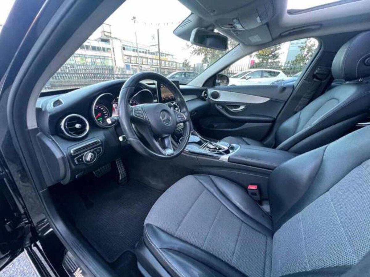 Mercedes-Benz Classe C Station Wagon 200 d Auto Premium Plus (18)