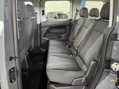 Ford Tourneo Connect 2.0 EcoBlue 102 CV Plus (11)