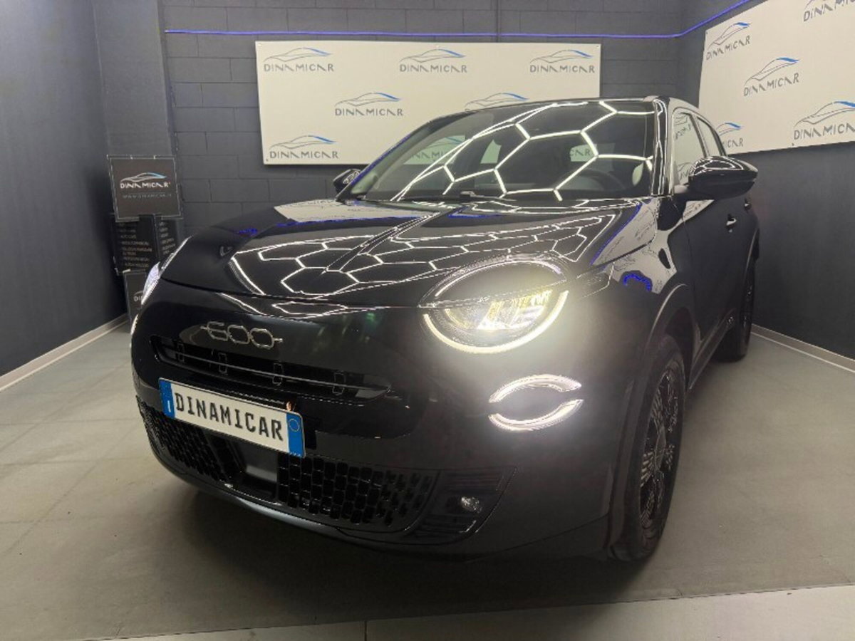 Fiat 600 1.2 hybrid Pop 110cv auto