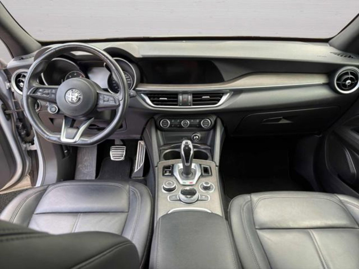 Alfa Romeo Stelvio Stelvio 2.2 Turbodiesel 210 CV AT8 Q4 Ti (11)