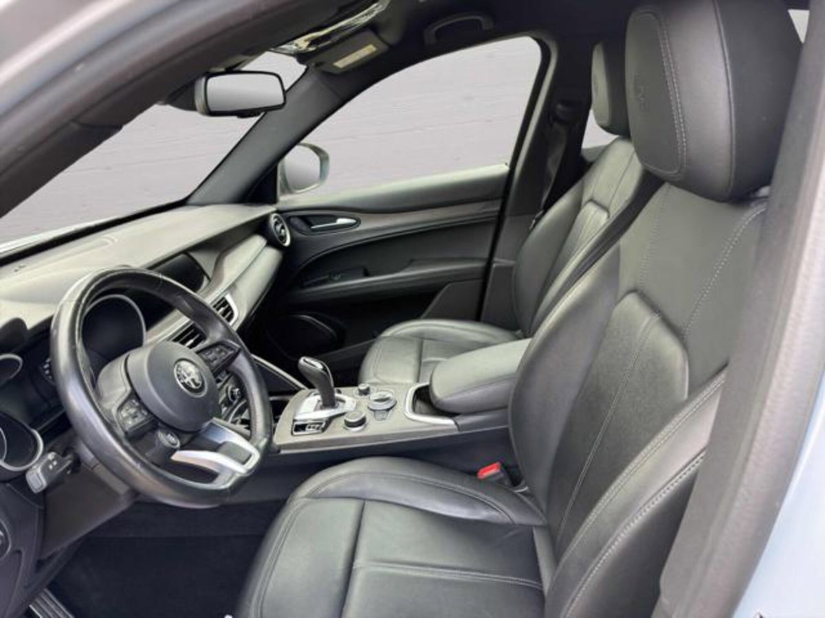 Alfa Romeo Stelvio Stelvio 2.2 Turbodiesel 210 CV AT8 Q4 Ti (9)