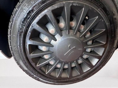 Lancia Ypsilon 1.0 FireFly 5 porte S&S Hybrid Ecochic Silver (5)