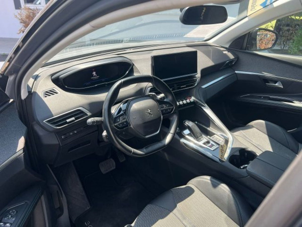 Peugeot 3008 BlueHDi 130 S&S EAT8 Allure Pack (7)