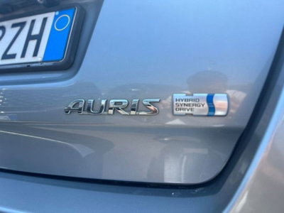 Toyota Auris 1.8 Hybrid Lounge (6)