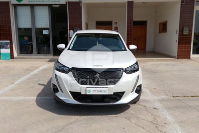 Peugeot 2008 PureTech 100 S&S Allure (2)