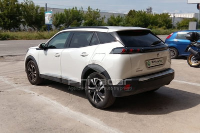 Peugeot 2008 PureTech 100 S&S Allure (7)