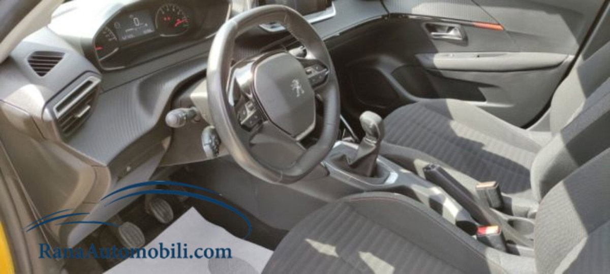 Peugeot 208 1.2 puretech Active s&s 75cv (4)
