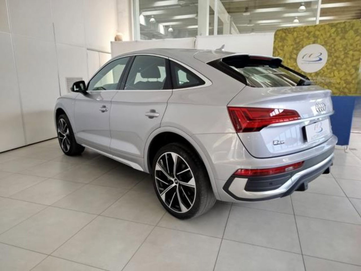 Audi Q5 40 TDI 204 CV quattro S tronic S line plus (5)