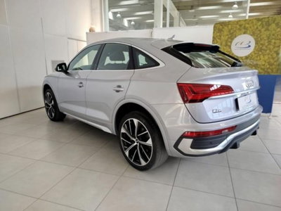Audi Q5 40 TDI 204 CV quattro S tronic S line plus (5)