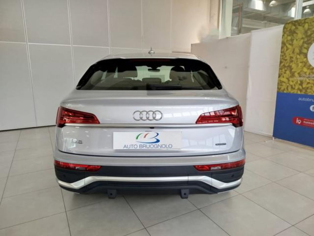 Audi Q5 40 TDI 204 CV quattro S tronic S line plus (7)
