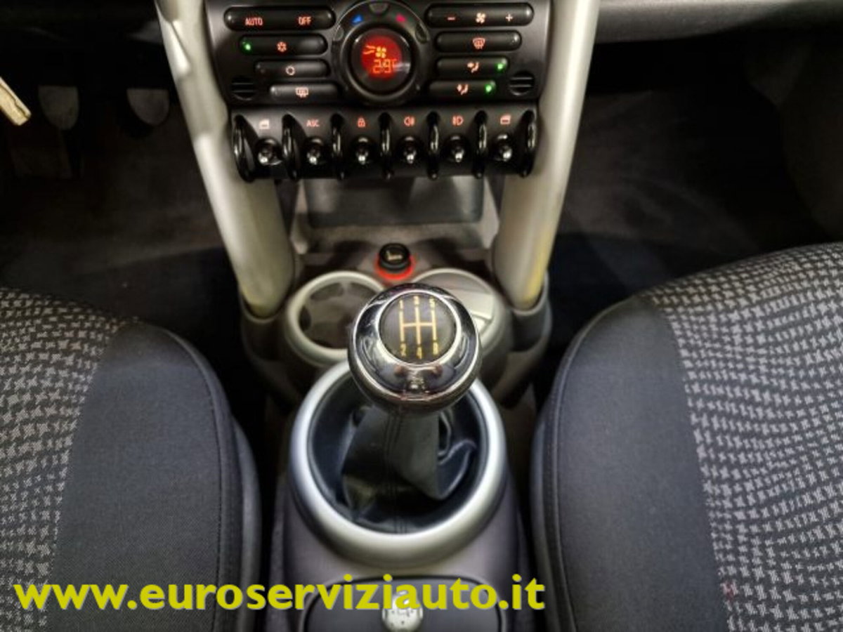 MINI Mini 1.6 16V Cooper (20)