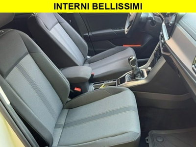Volkswagen T-Roc 2.0 tdi Edition 115cv (6)