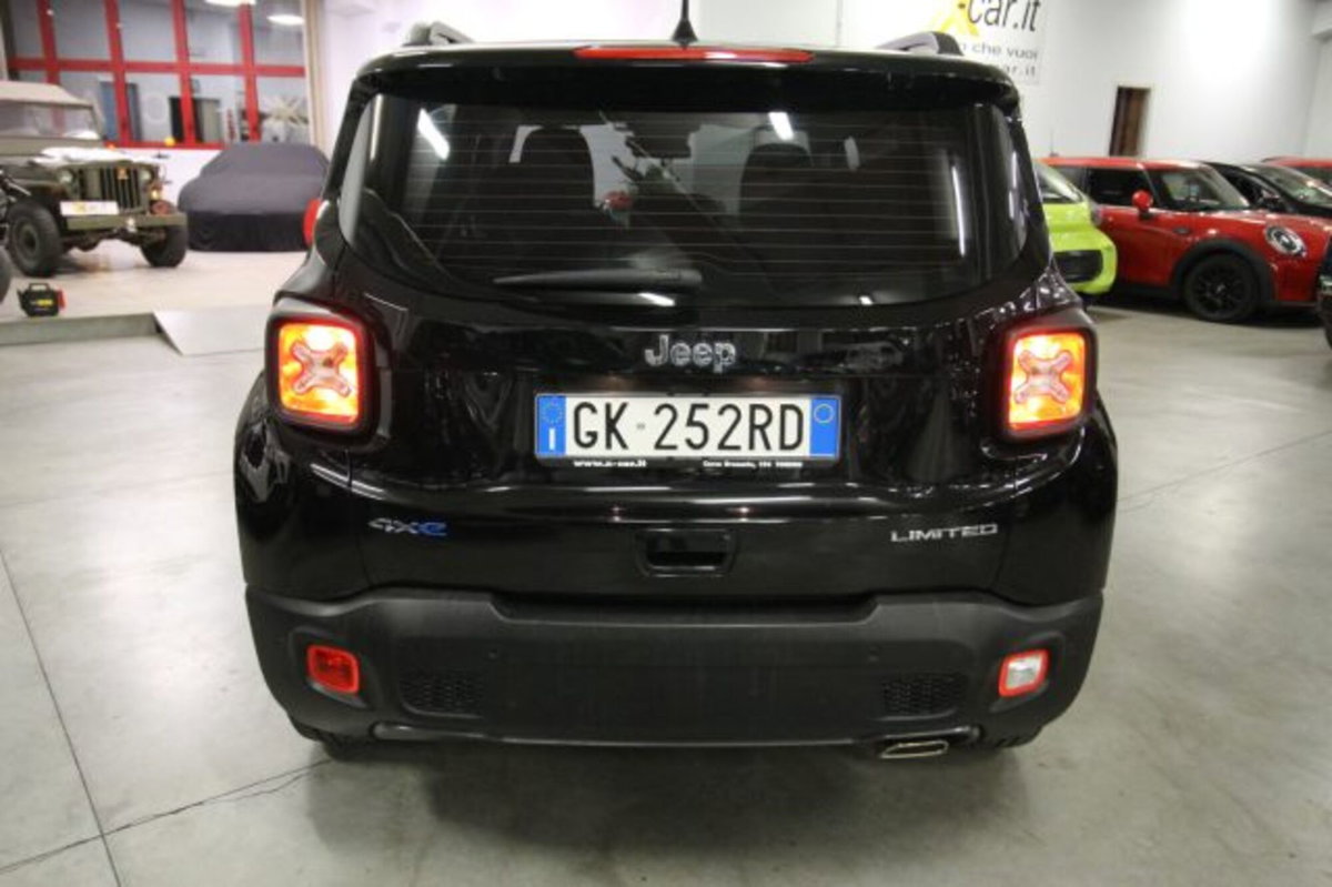 Jeep Renegade 1.3 T4 190CV PHEV 4xe AT6 Limited (6)