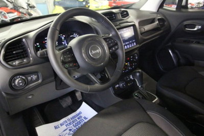Jeep Renegade 1.3 T4 190CV PHEV 4xe AT6 Limited (7)