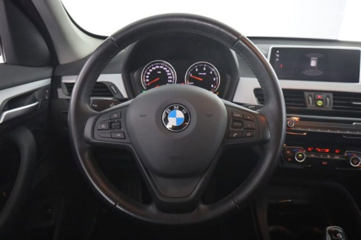 BMW X1 sDrive18d Business Advantage (5)