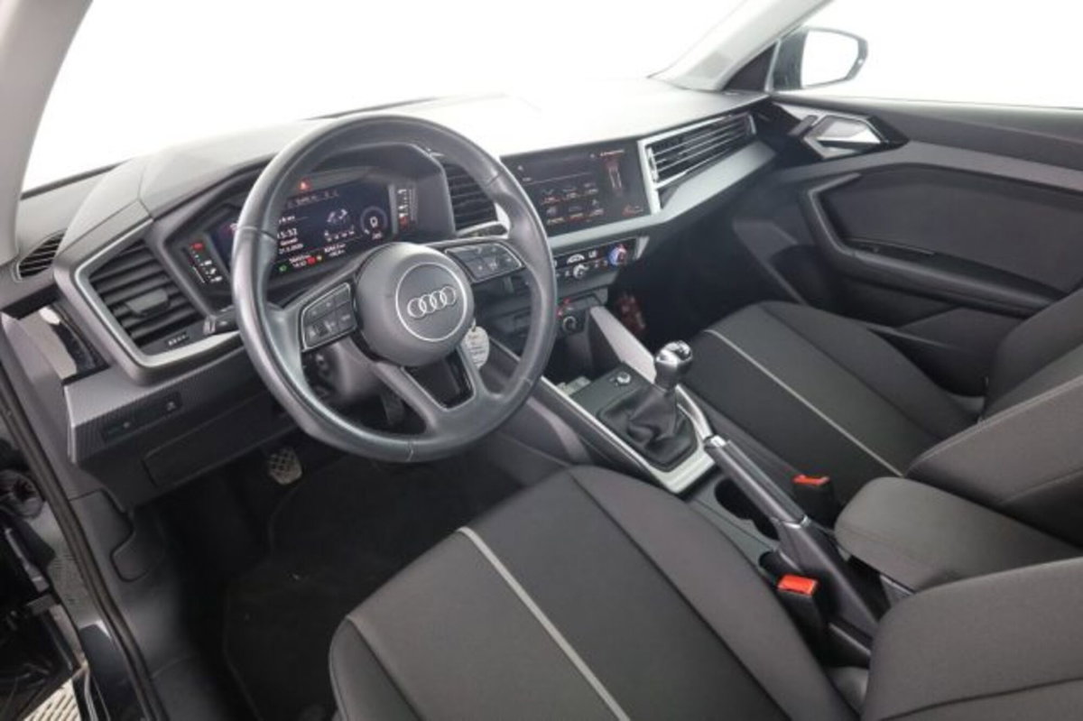 Audi A1 Sportback 25 TFSI Admired Advanced (10)
