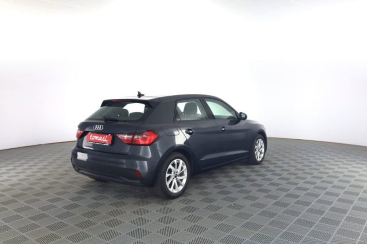 Audi A1 Sportback 25 TFSI Admired Advanced (4)
