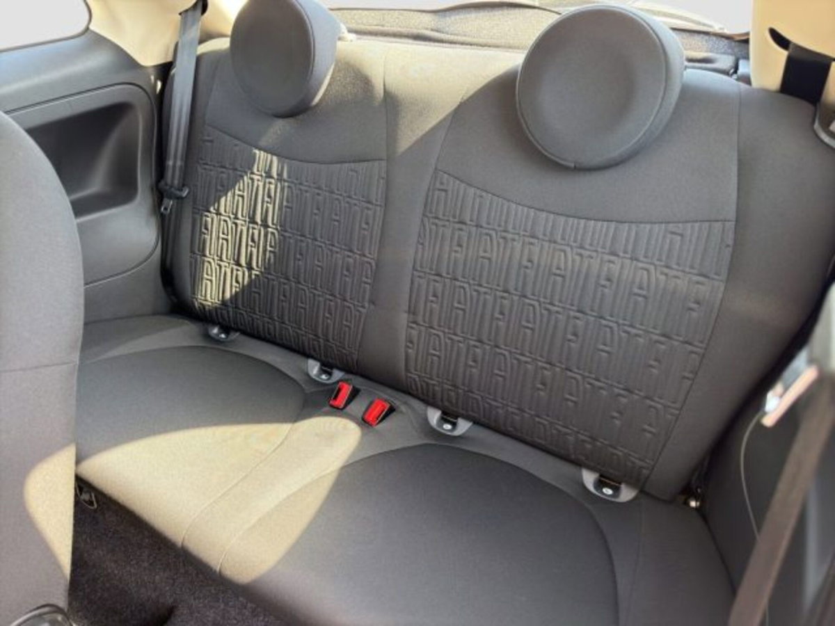 Fiat 500 1.0 Hybrid Connect (11)