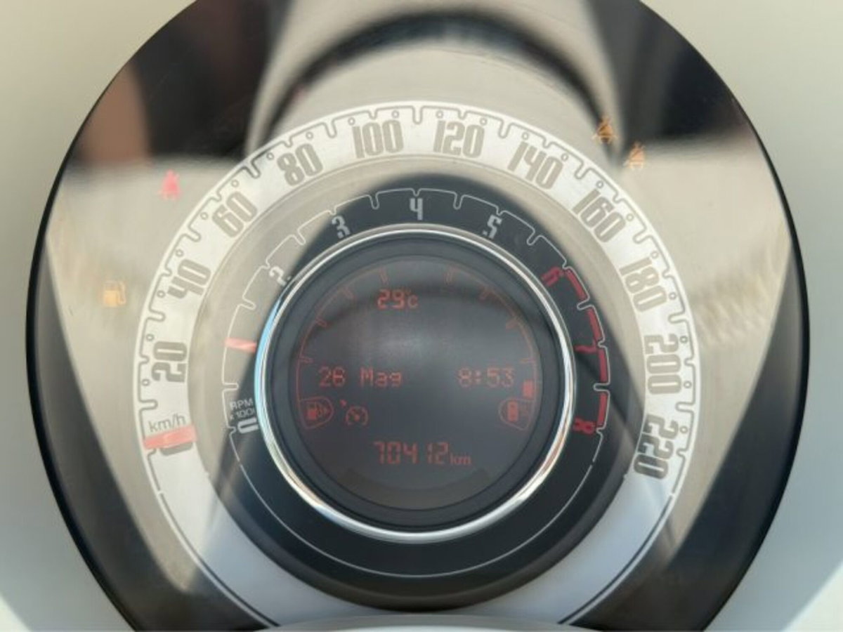 Fiat 500 1.0 Hybrid Connect (15)
