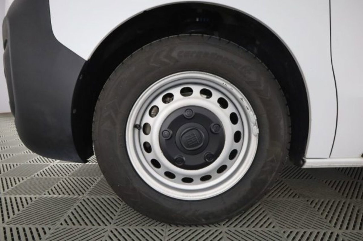 Fiat Scudo Furgone ce 1.5 bluehdi 120cv L3H1 (6)