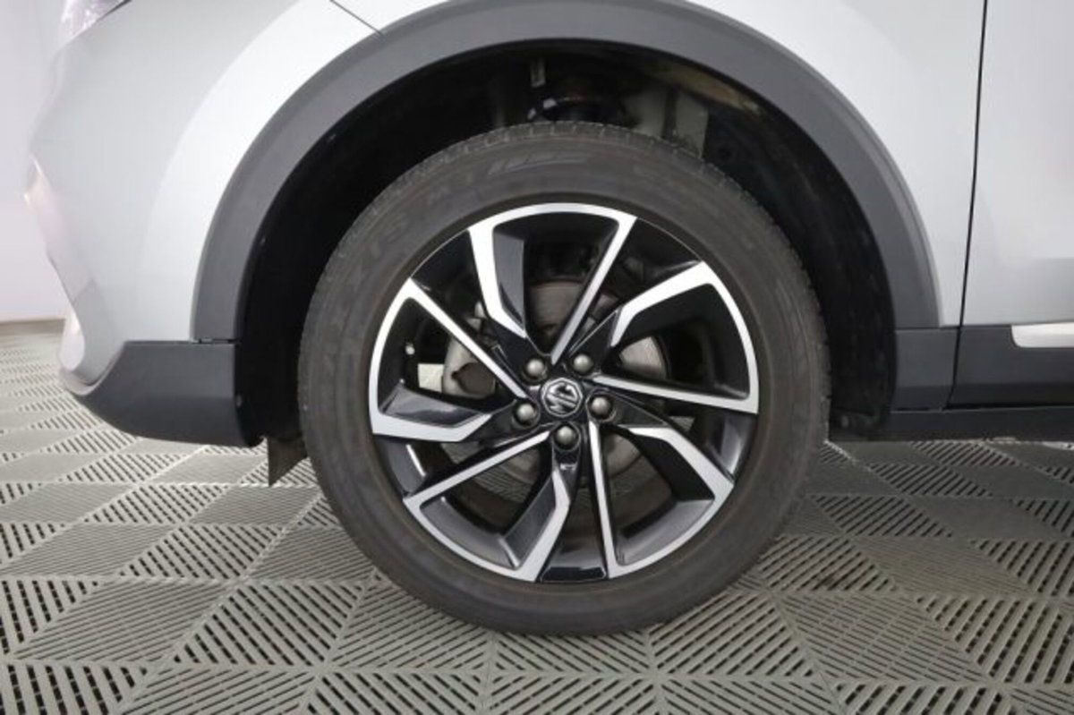 Mg ZS ZS 1.5 Luxury (8)