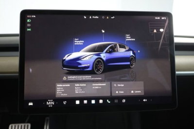 Tesla Model 3 Long Range awd (12)