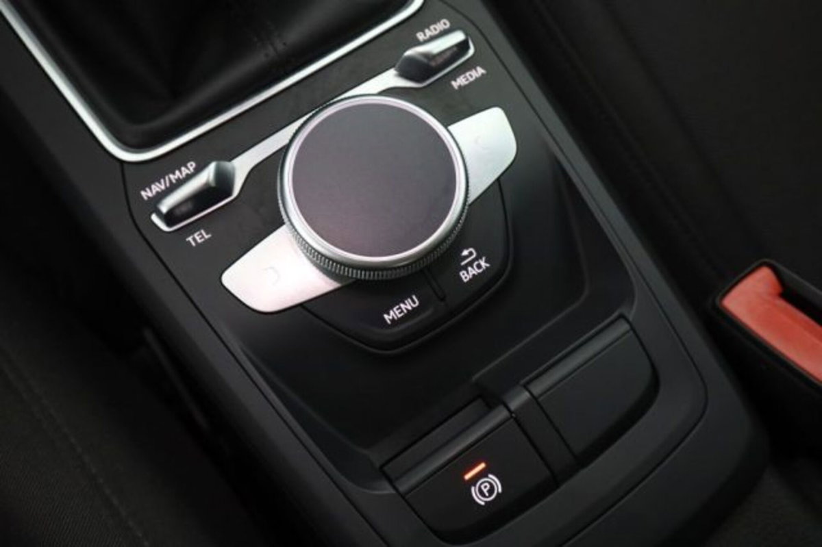 Audi Q2 Q2 30 TDI Admired (13)